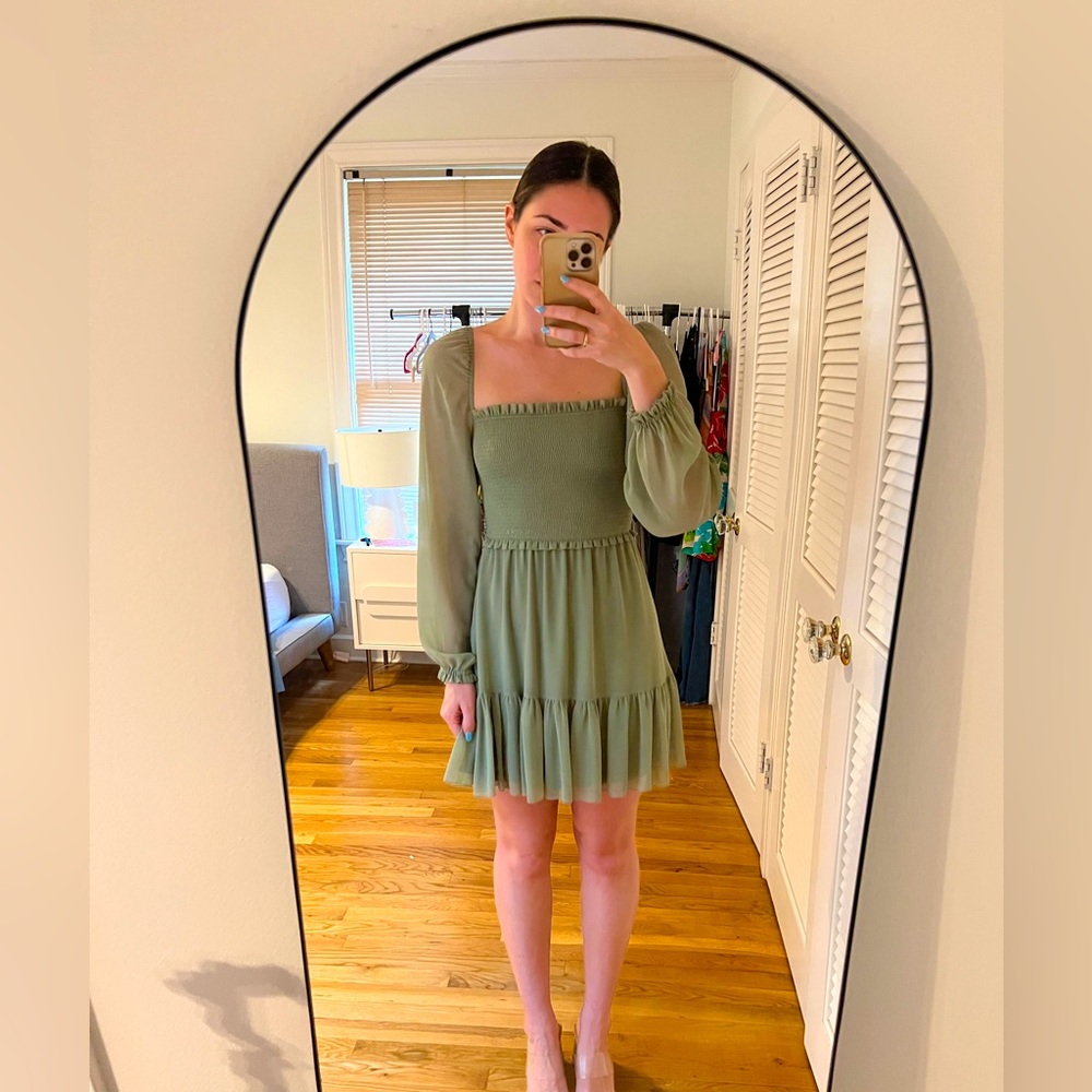 Aritiza green mini dress